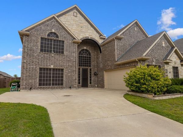 129 Quail Run Road, Red Oak, TX 75154