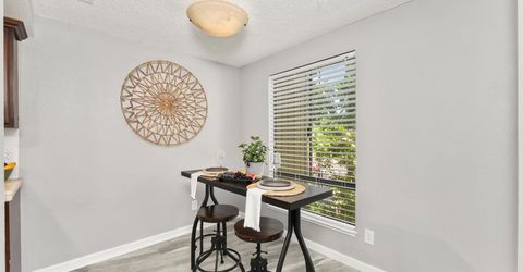 905 Fulton Ave #410, Unit 410, Sacramento, CA 95825 Photo