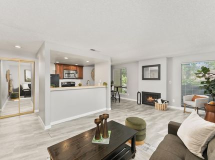 905 Fulton Ave #410, Unit 410, Sacramento, CA 95825 Photo