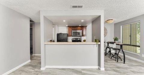 905 Fulton Ave #410, Unit 410, Sacramento, CA 95825 Photo