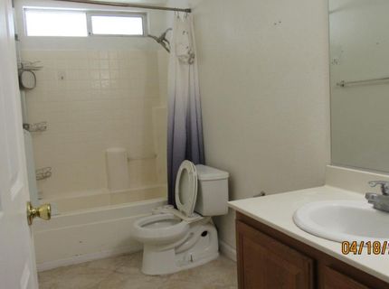 7784 N Megan Ann Way, Sacramento, CA 95843 Photo