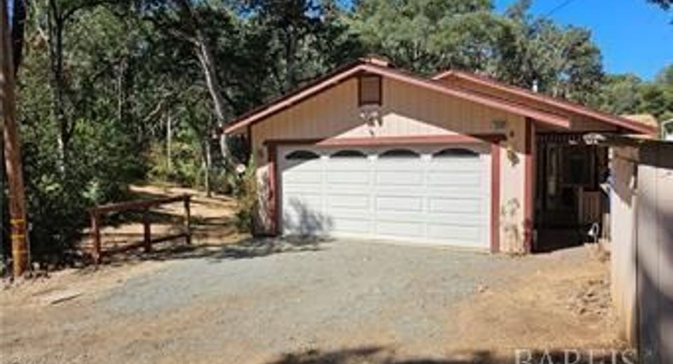 5532 Pine Ave, Clearlake, CA 95422 Photo
