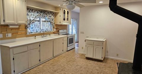 5532 Pine Ave, Clearlake, CA 95422 Photo