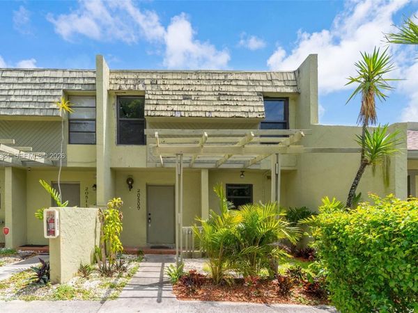 20509 NW 15 Ave, Unit 5-2, Miami Gardens, FL 33169
