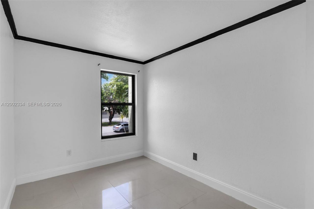 20509 NW 15 Ave, Unit 5-2, Miami Gardens, FL 33169 Photo