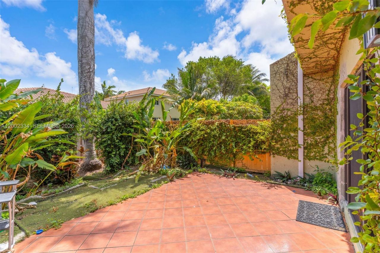 20509 NW 15 Ave , Unit 5-2, Miami Gardens, FL 33169 Photo