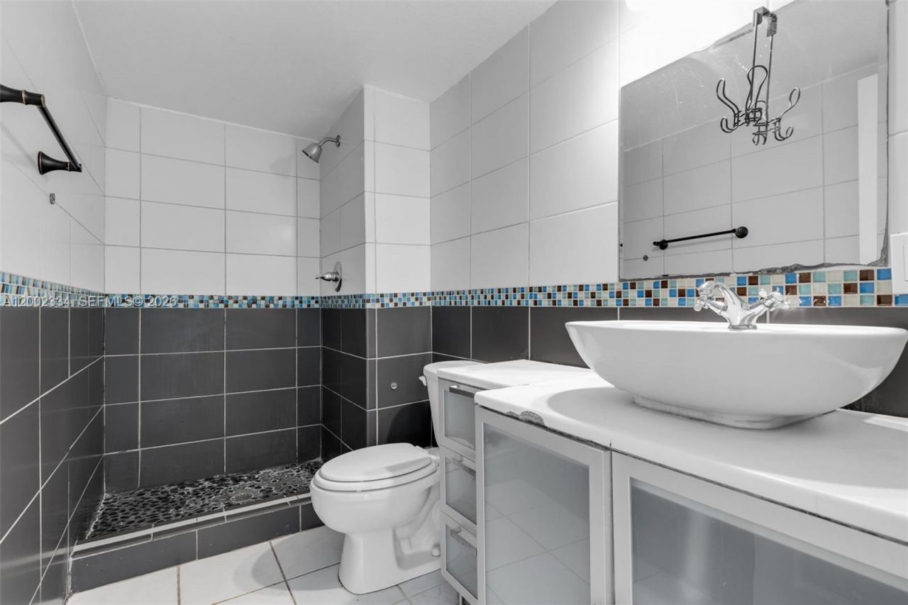 20509 NW 15 Ave, Unit 5-2, Miami Gardens, FL 33169 Photo
