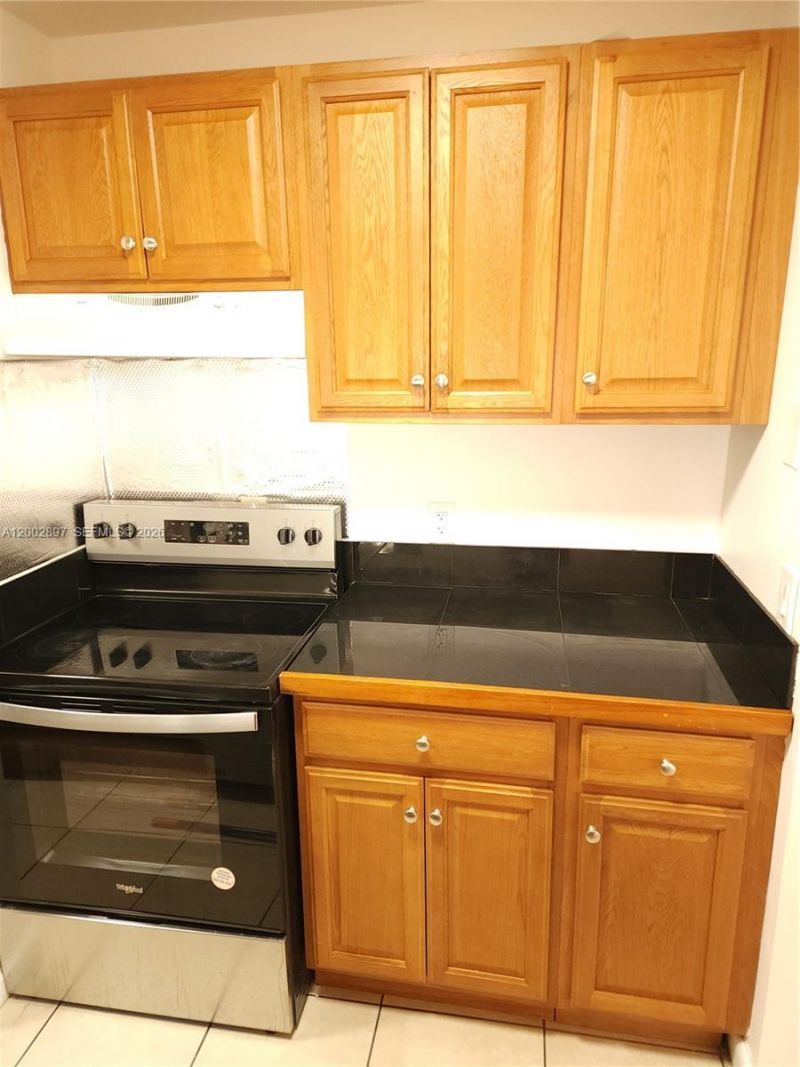 4505 Treehouse Ln , Unit 8-H, Tamarac, FL 33319 Photo