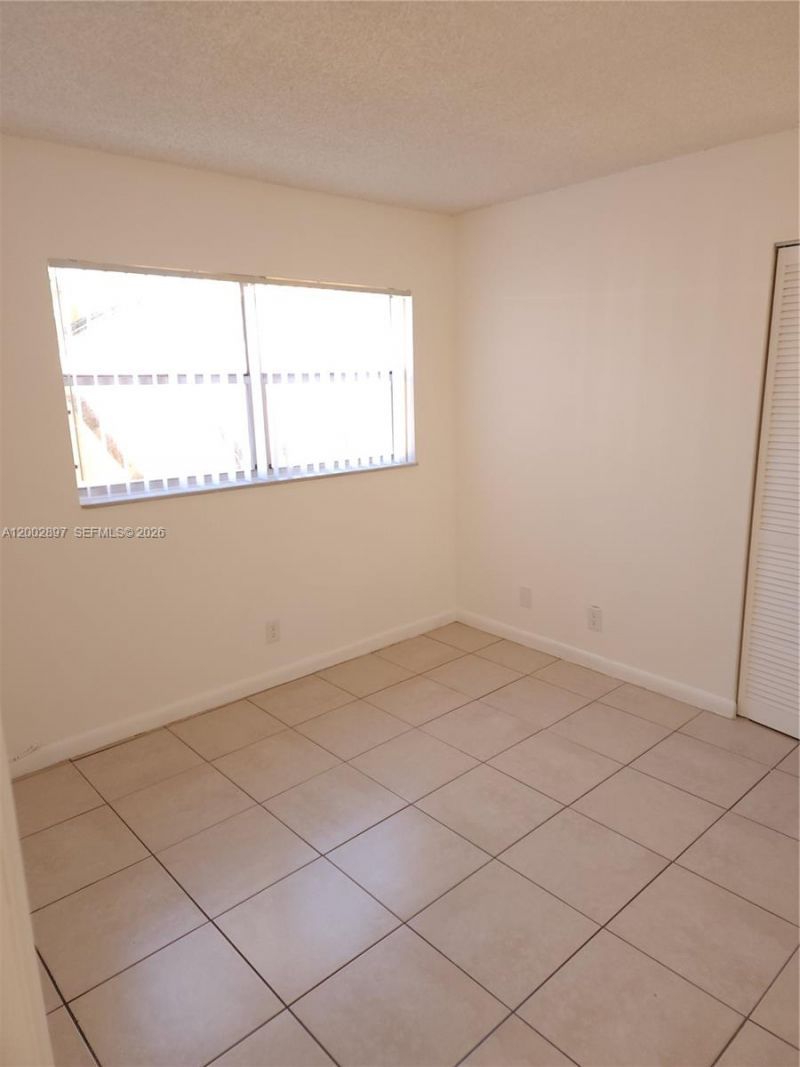 4505 Treehouse Ln , Unit 8-H, Tamarac, FL 33319 Photo