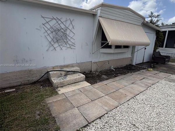 5871 SW 29th Ave , Dania Beach, FL 33312