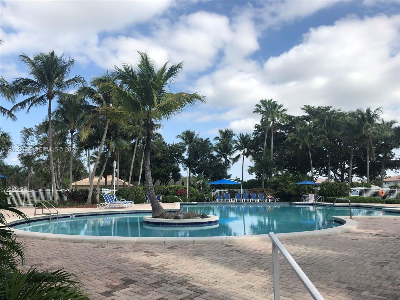 2206 NW 170th Ave , Pembroke Pines, FL 33028 Photo