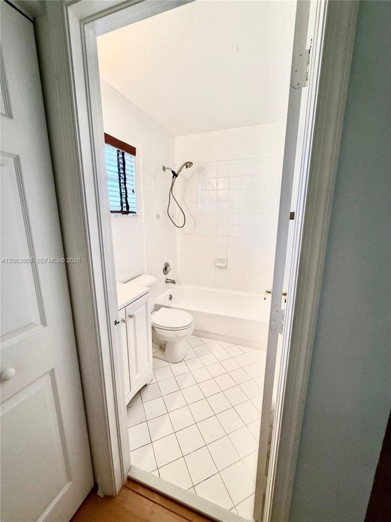 2206 NW 170th Ave , Pembroke Pines, FL 33028 Photo