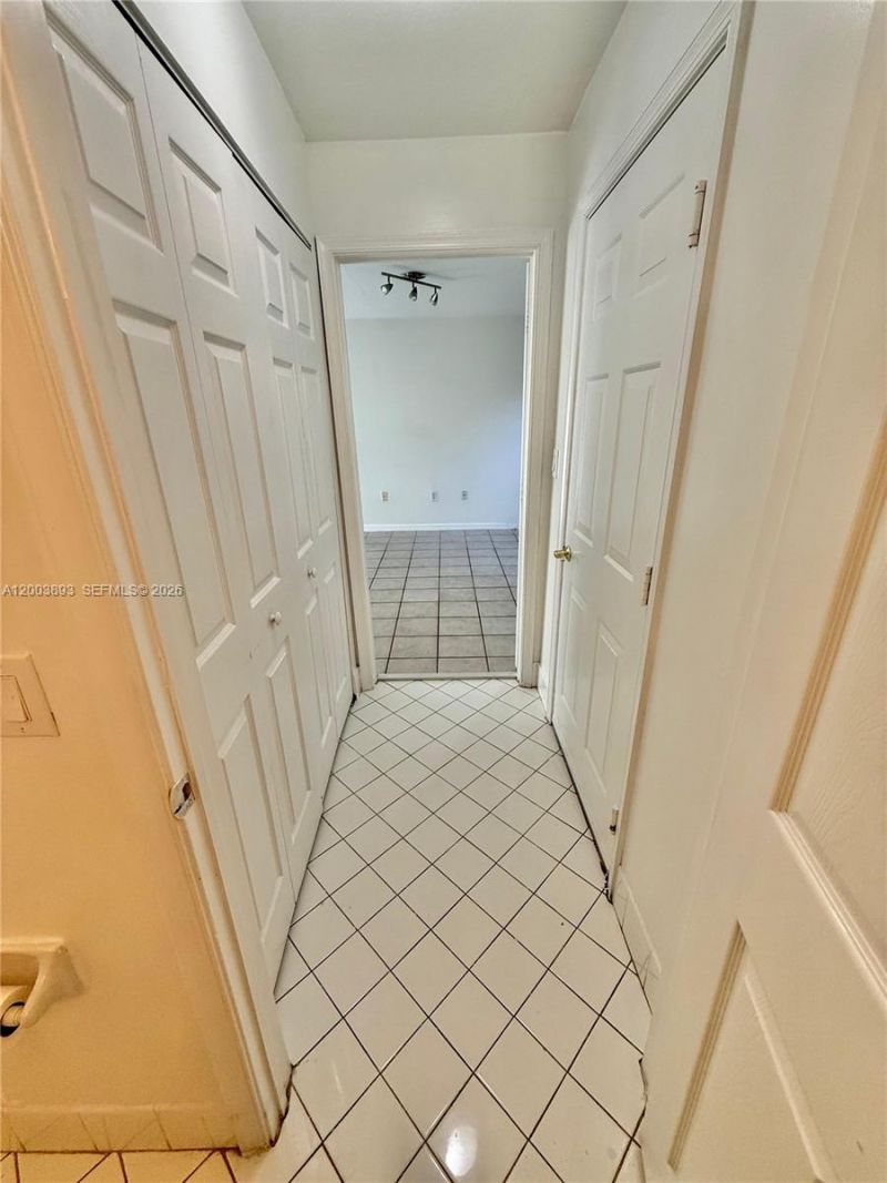 2206 NW 170th Ave , Pembroke Pines, FL 33028 Photo