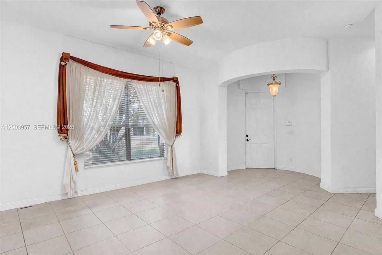 14044 SW 54th St , Miramar, FL 33027 Photo