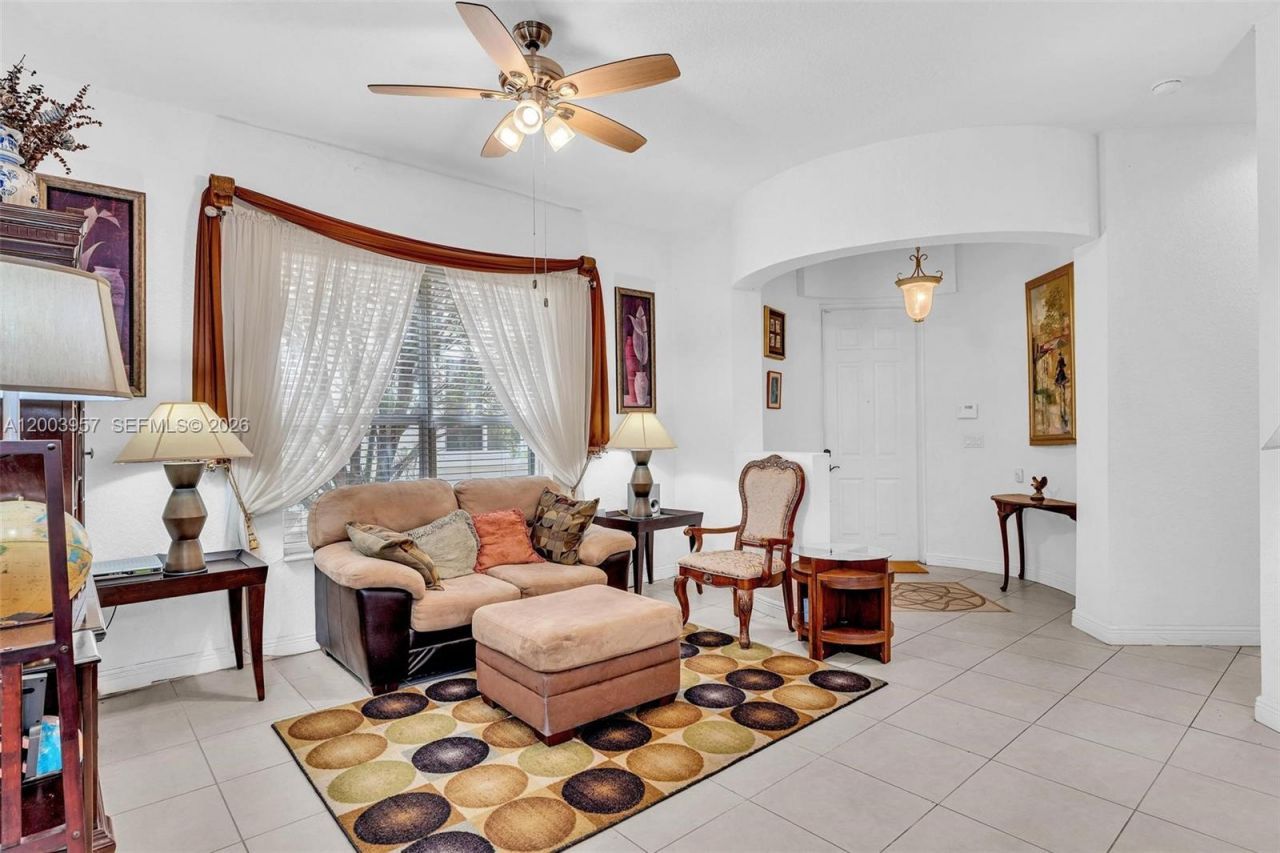 14044 SW 54th St , Miramar, FL 33027 Photo