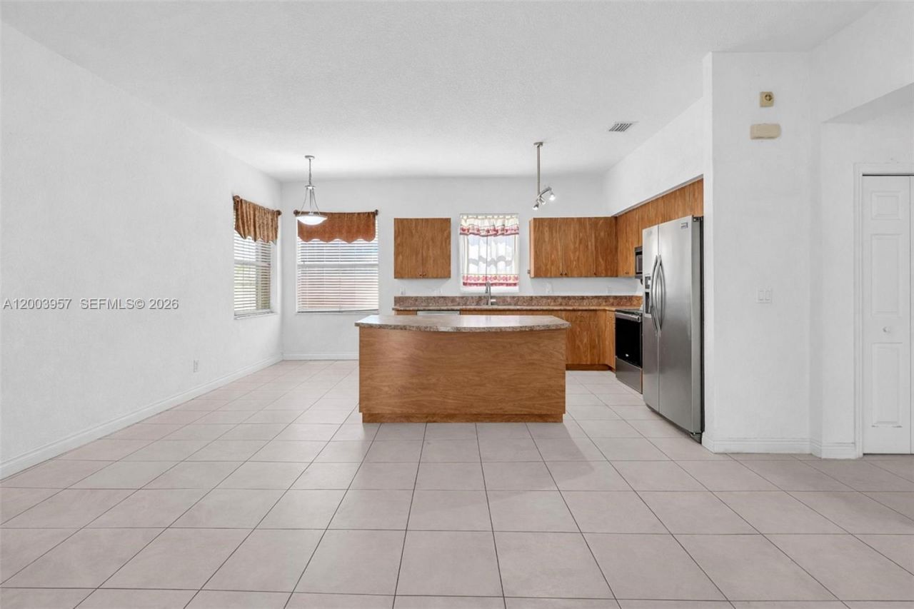 14044 SW 54th St , Miramar, FL 33027 Photo