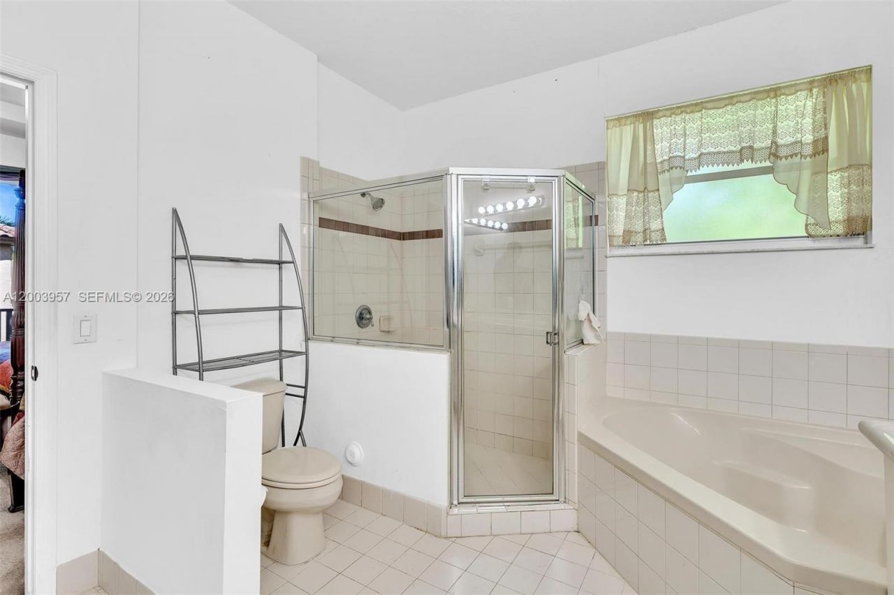 14044 SW 54th St , Miramar, FL 33027 Photo