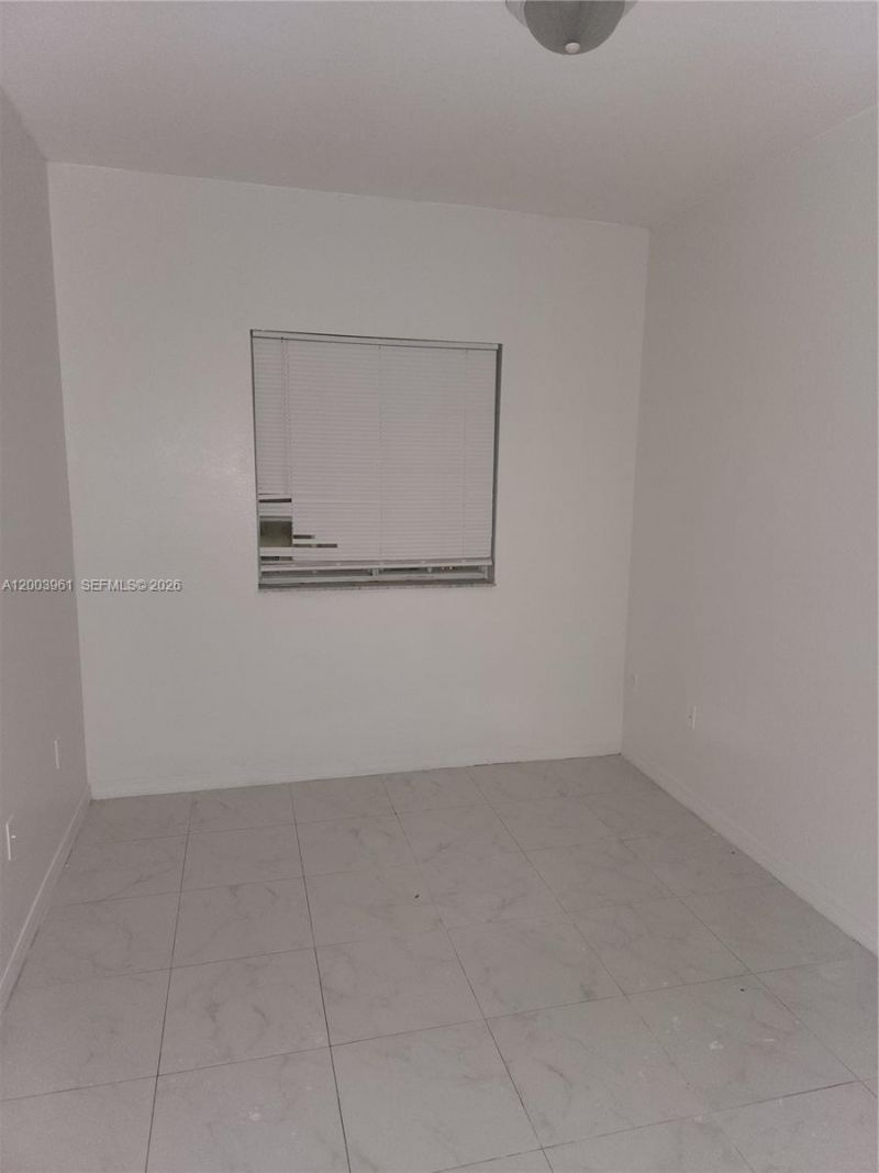 6972 NW 179th St , Unit 203-4, Hialeah, FL 33015 Photo