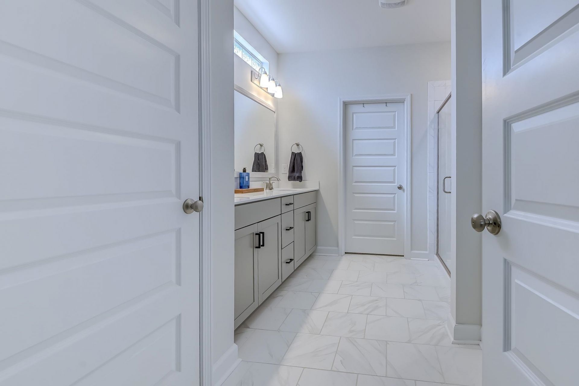 405 Heathside St.  Photo 19