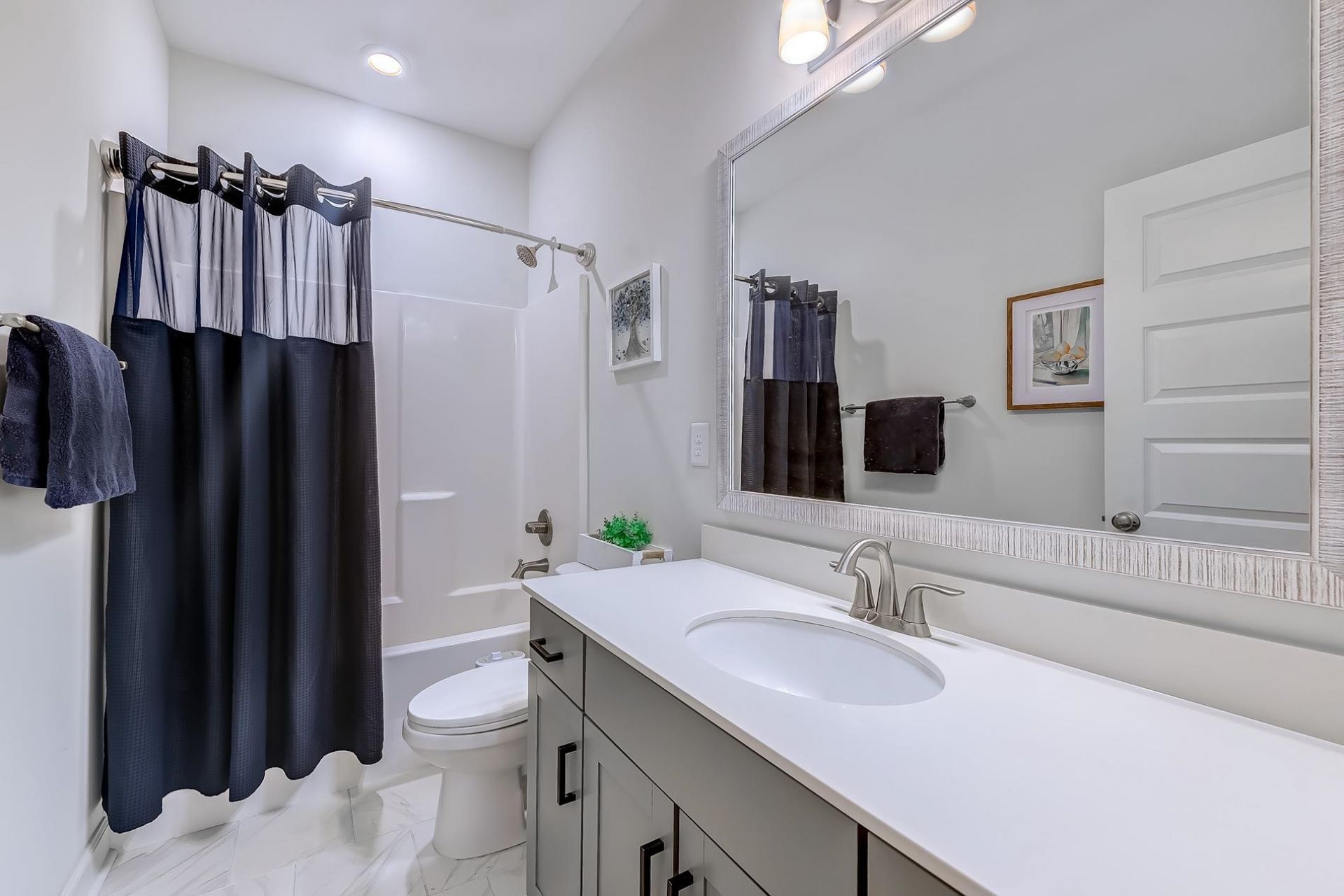 405 Heathside St.  Photo 28