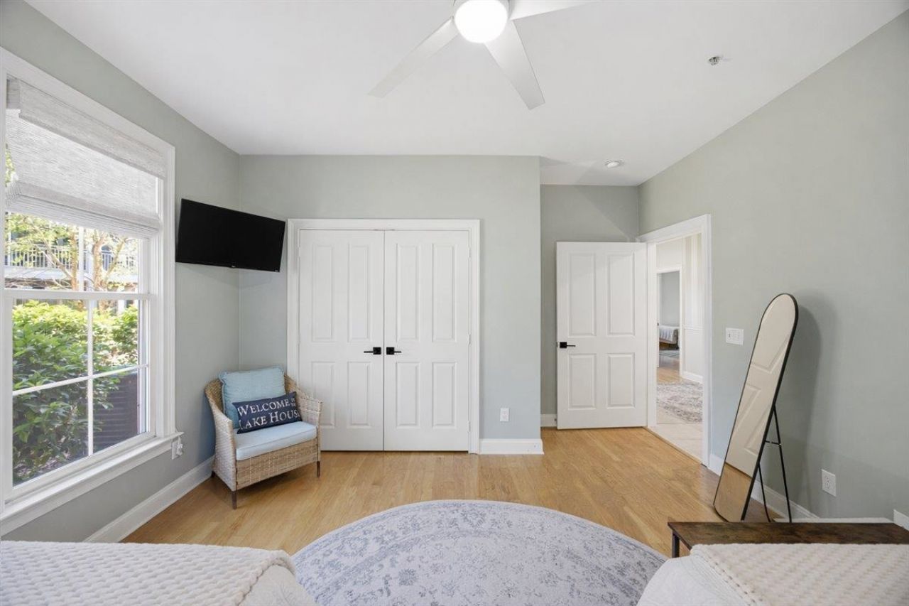 1088 Bridgeview Ln Photo 25