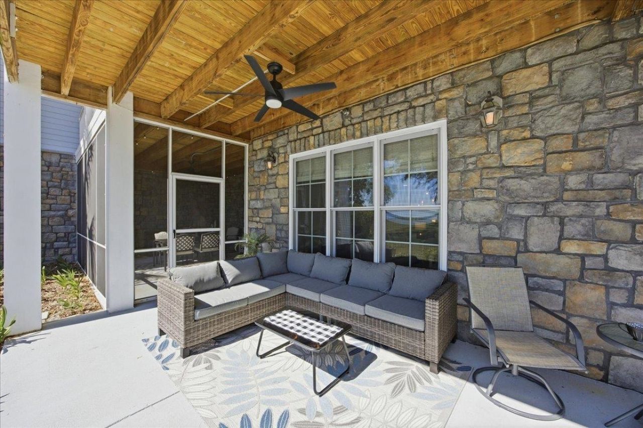 1088 Bridgeview Ln Photo 38