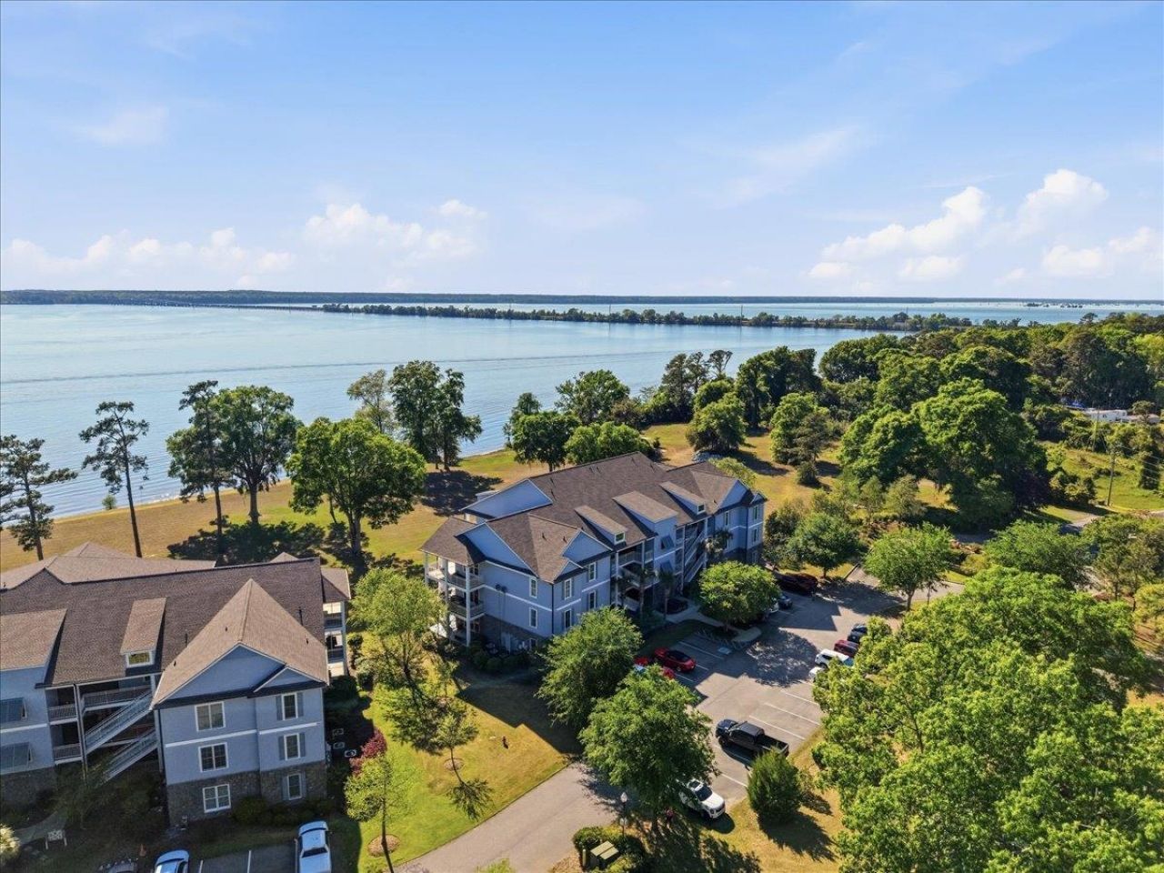 1088 Bridgeview Ln Photo 48