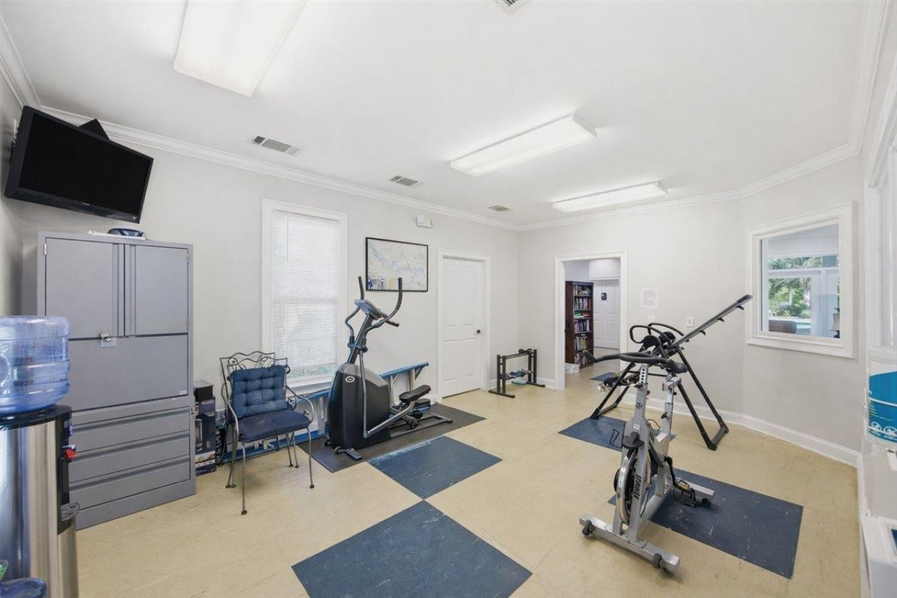 1088 Bridgeview Ln Photo 60