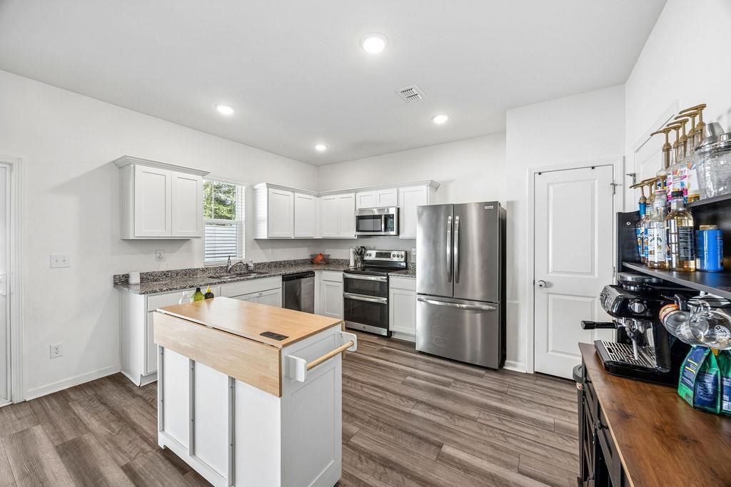 548 Tillage Ct.  Photo 8