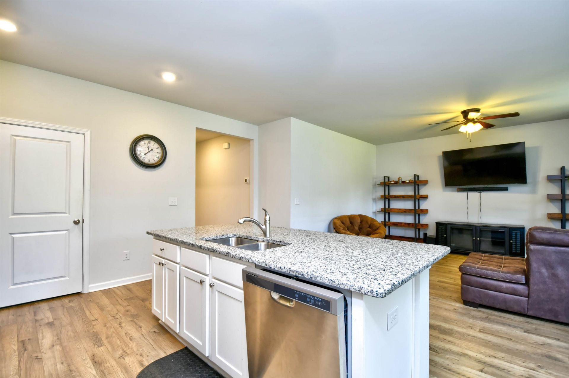 2315 Blackthorn Dr.  Photo 11