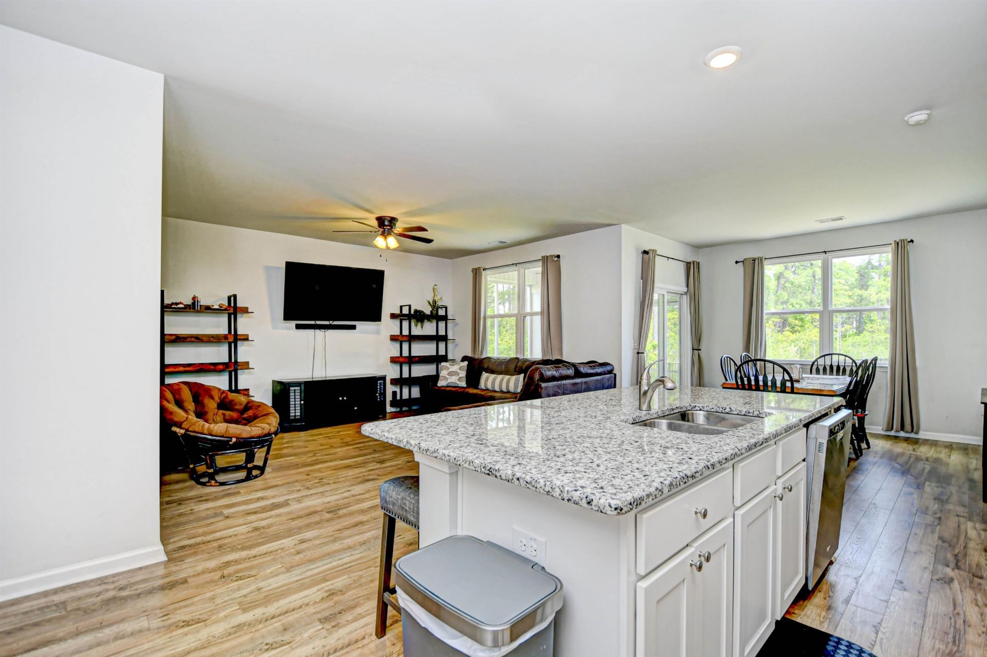 2315 Blackthorn Dr.  Photo 12