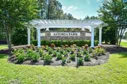 2315 Blackthorn Dr.  photo 4