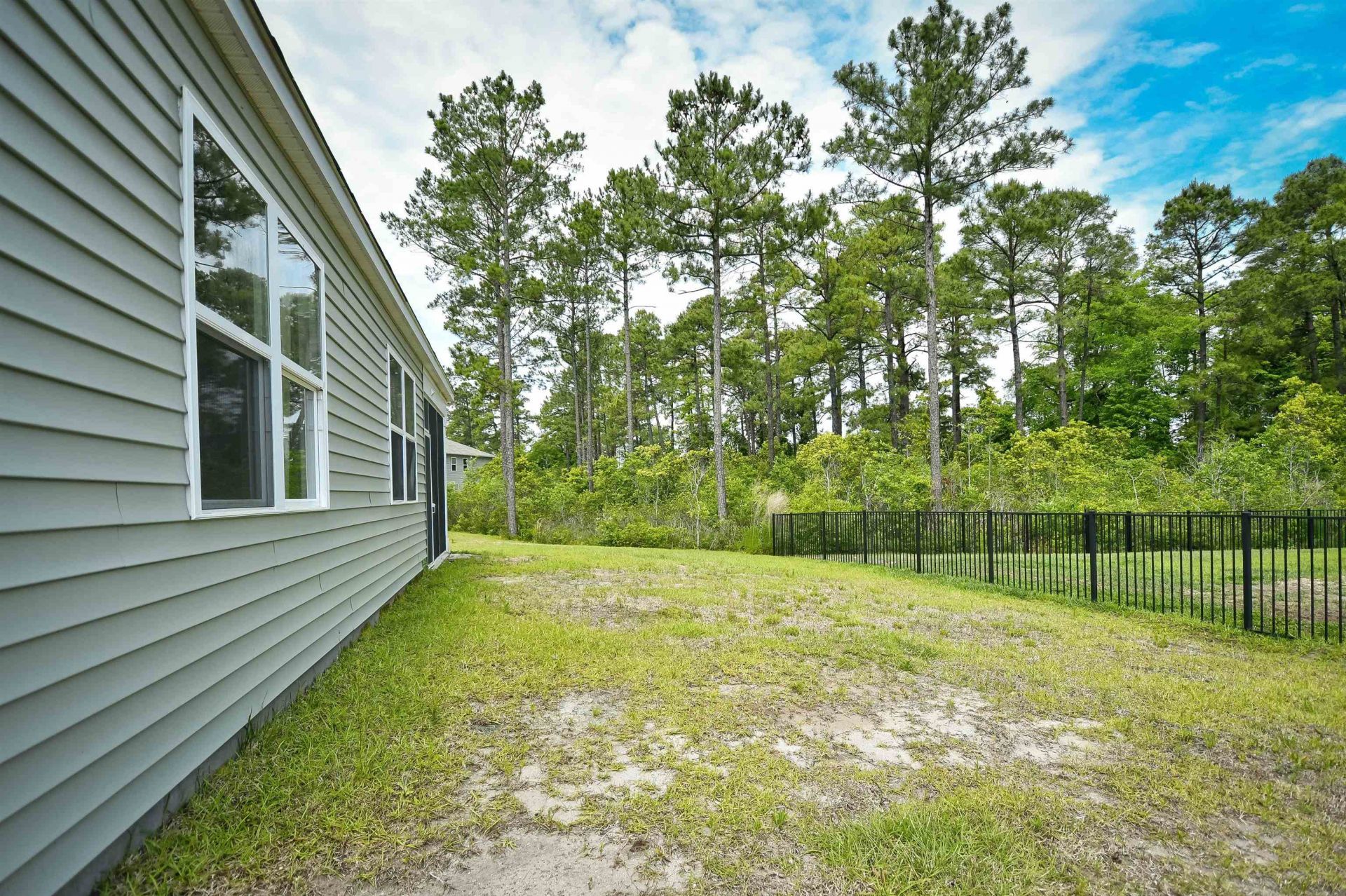 2315 Blackthorn Dr.  Photo 32