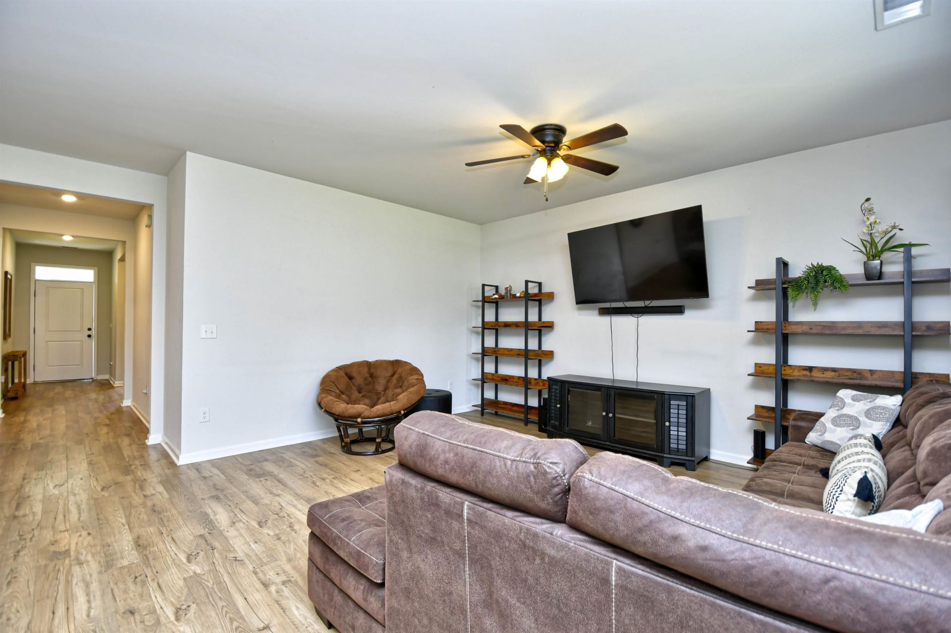 2315 Blackthorn Dr.  Photo 7