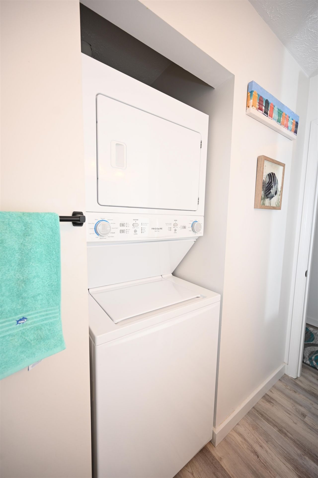 619 Tupelo Ln.  Photo 13