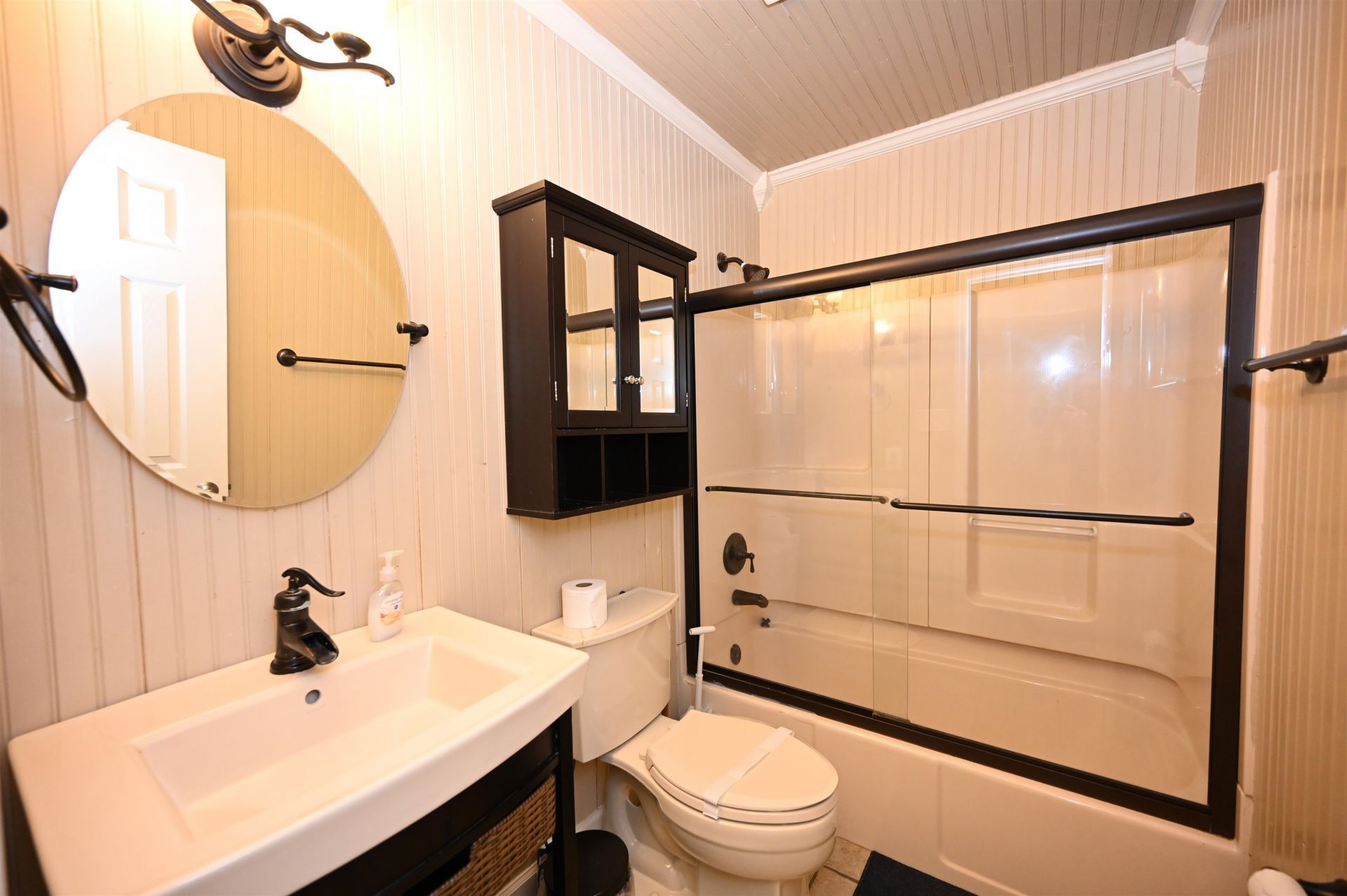 401 Oak Lake Circle  Photo 26