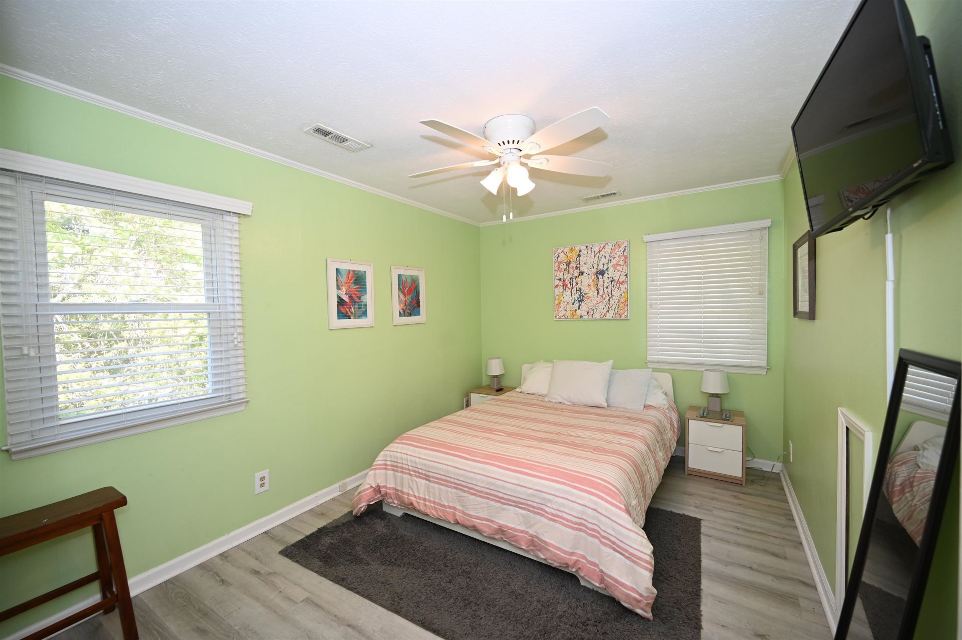 401 Oak Lake Circle  Photo 27