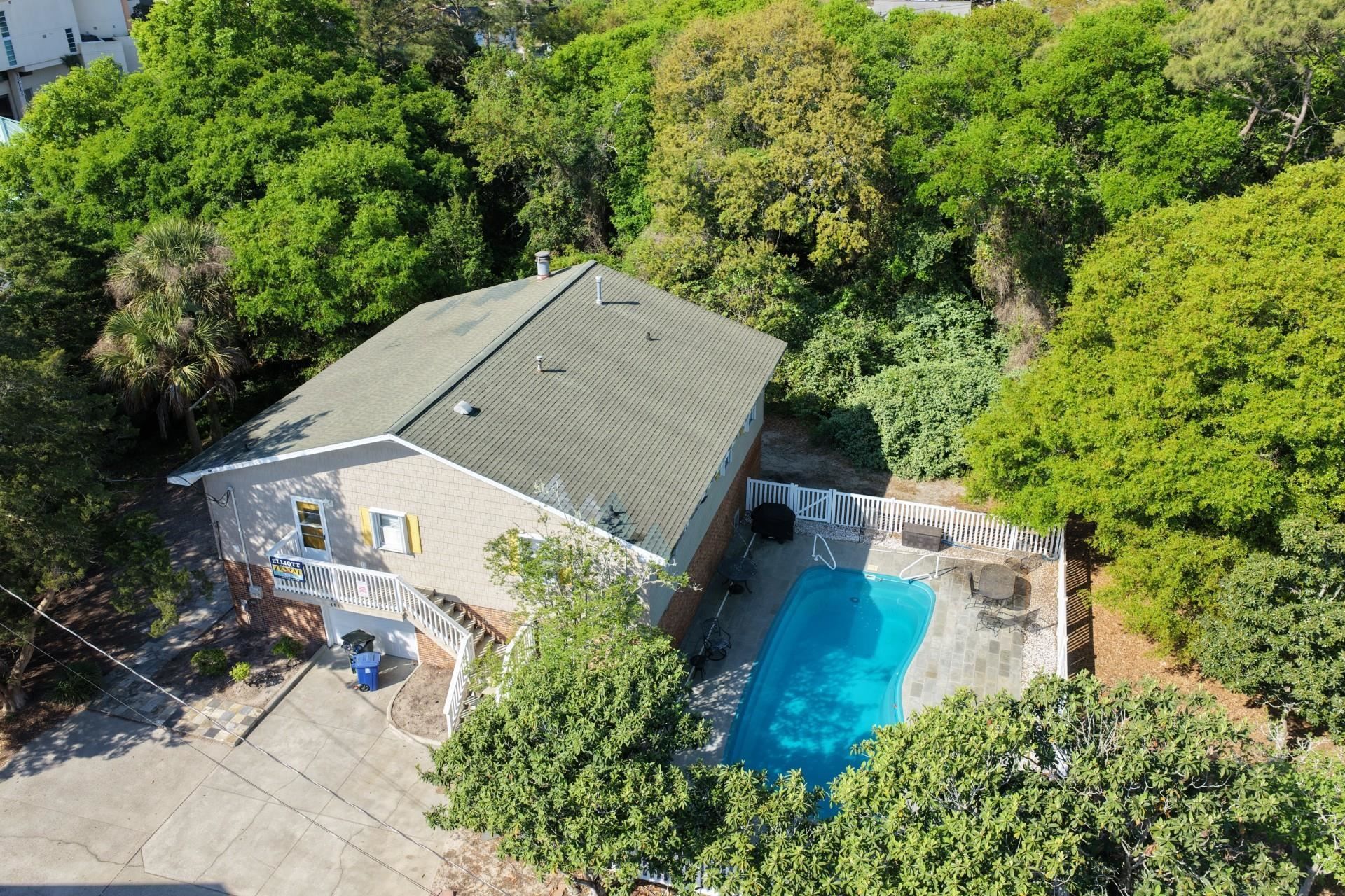 401 Oak Lake Circle  Photo 34