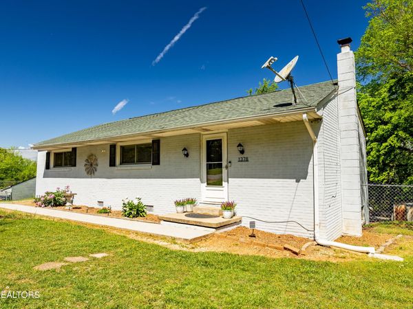 1378 Byrd Circle, Kingston, TN 37763
