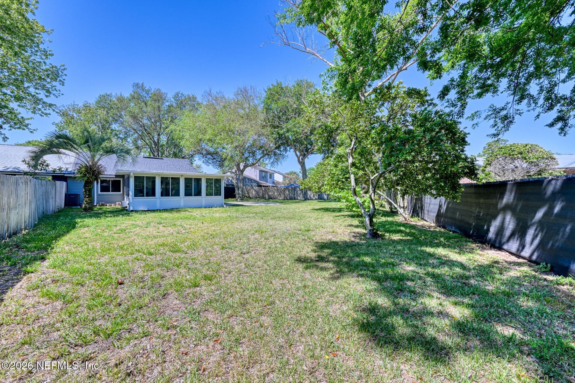 582 Aquatic Drive, Atlantic Beach, FL 32233 Photo