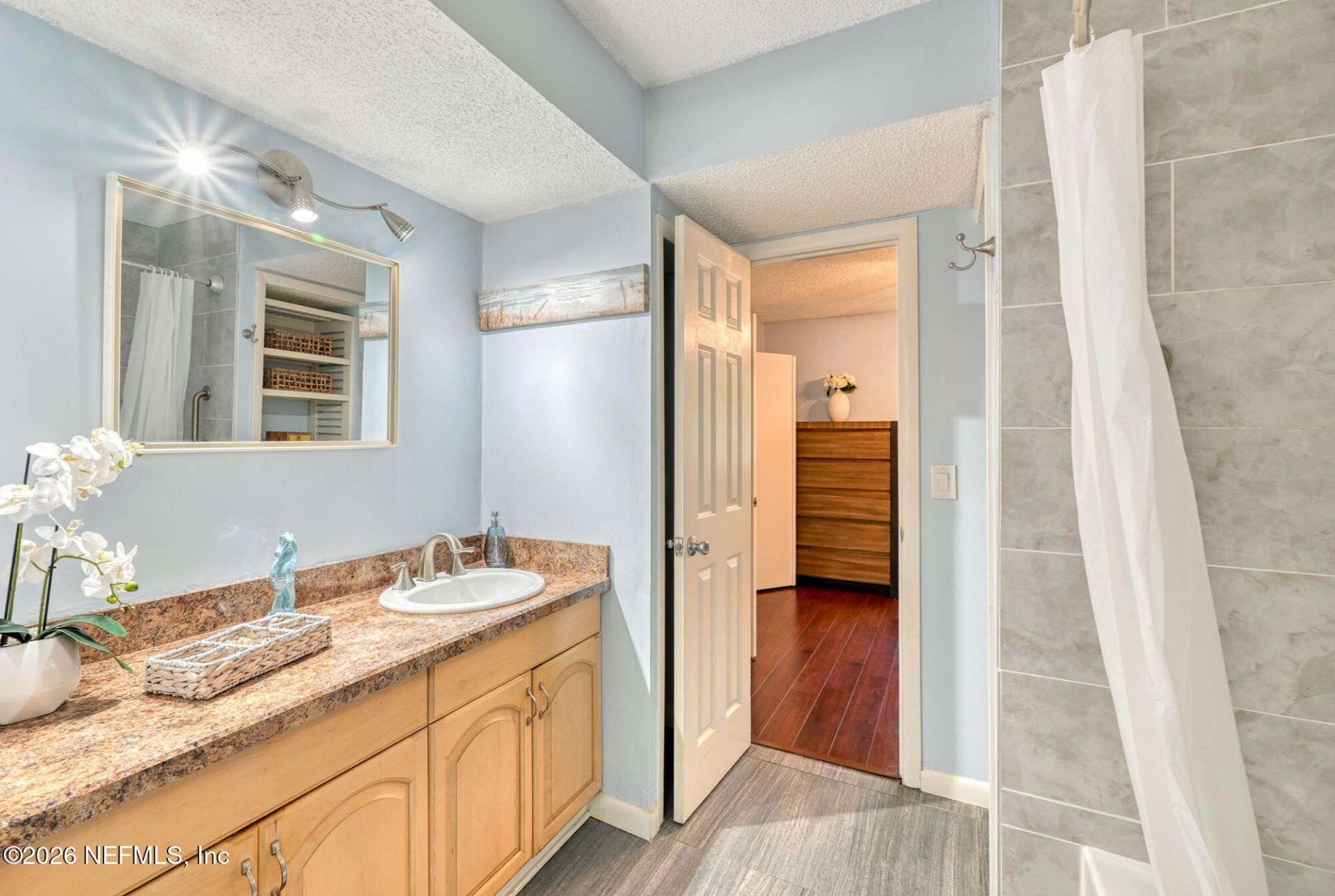 582 Aquatic Drive, Atlantic Beach, FL 32233 Photo