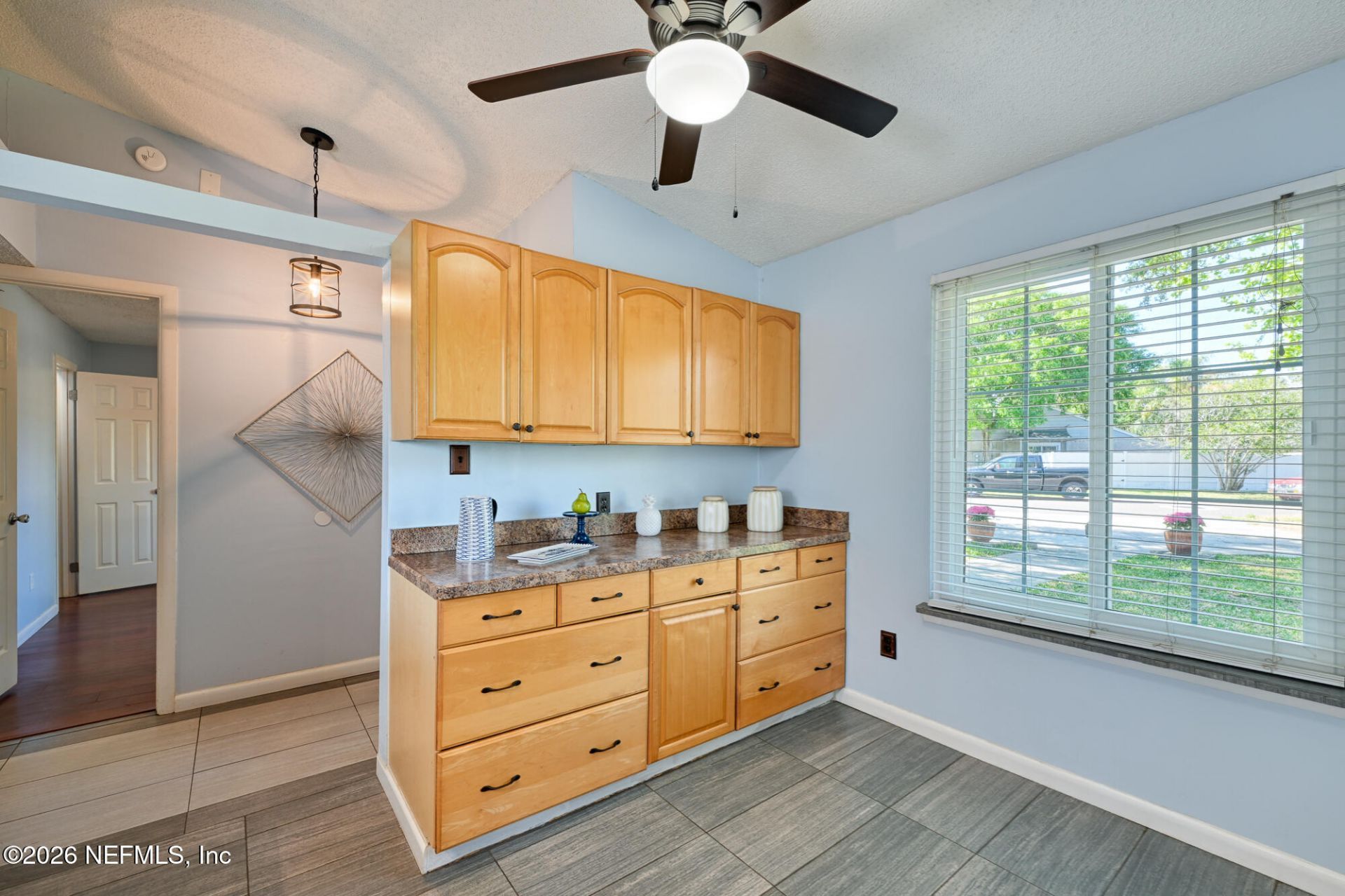 582 Aquatic Drive, Atlantic Beach, FL 32233 Photo
