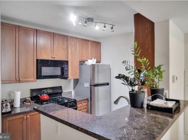 851 N GLEBE ROAD , Unit 402, ARLINGTON, VA 22203