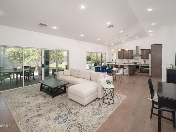 4738 N 24TH Place, Phoenix, AZ 85016