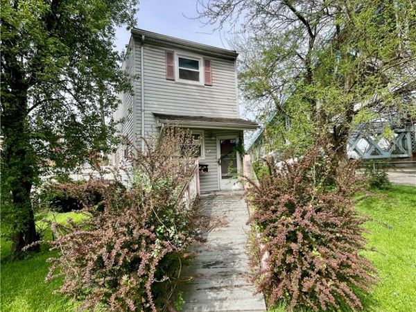 507 Agnes St, Mc Kees Rocks, PA 15136