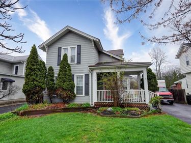 450 S Main Street , Canandaigua, NY 14424