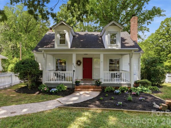 2137 Lanier Avenue, Charlotte, NC 28205