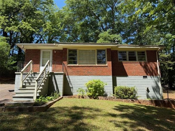5529 Cypress Drive , Forest Park, GA 30297