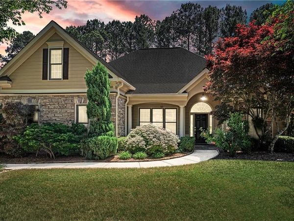 152 Fairway View Crossing , Acworth, GA 30101