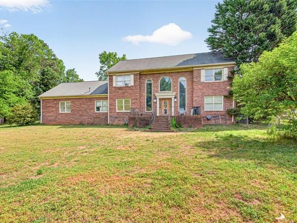 37 Simonton Road, Lawrenceville, GA 30046